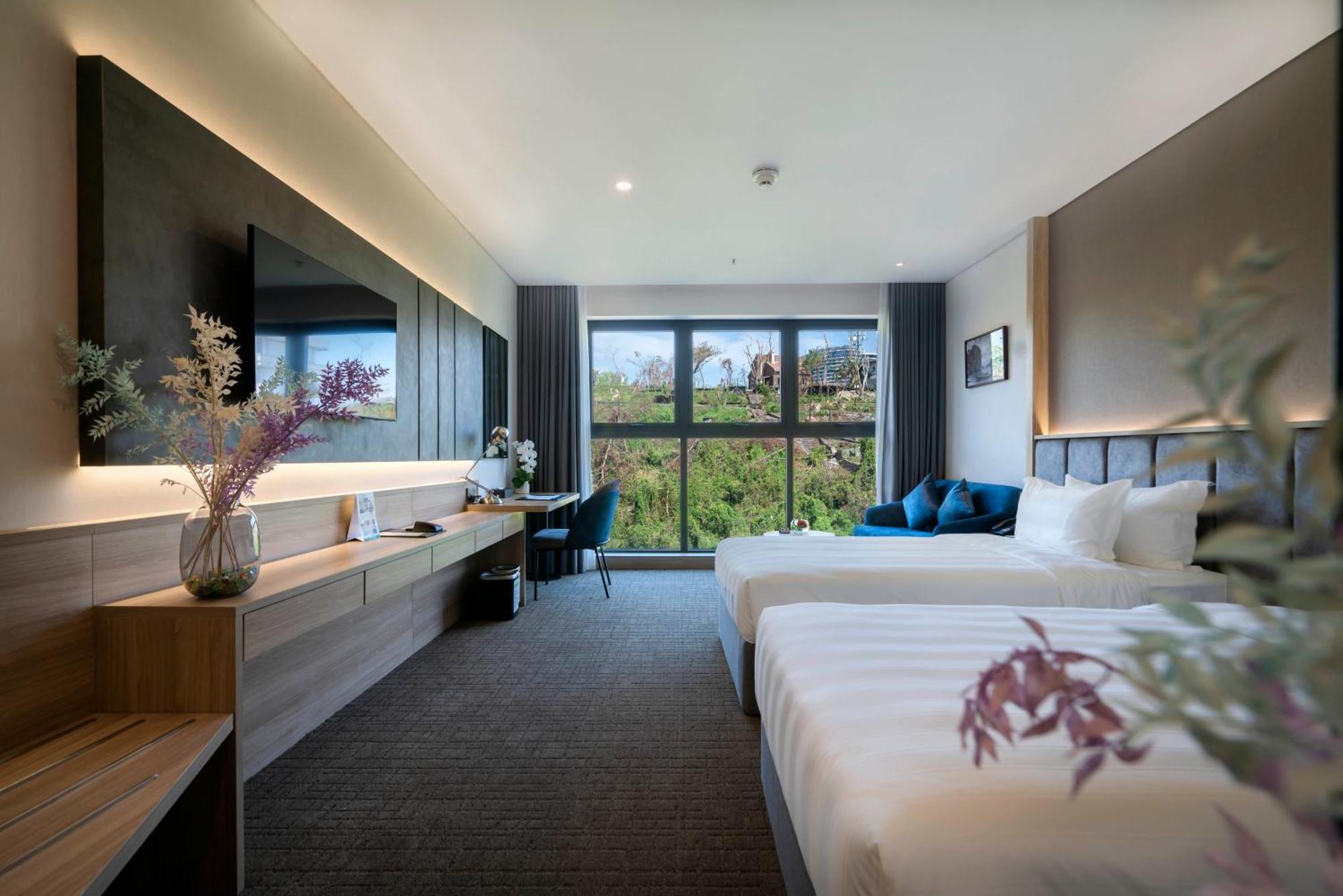 Hotel Wyndham Garden Legend Halong Ha Long Exterior foto