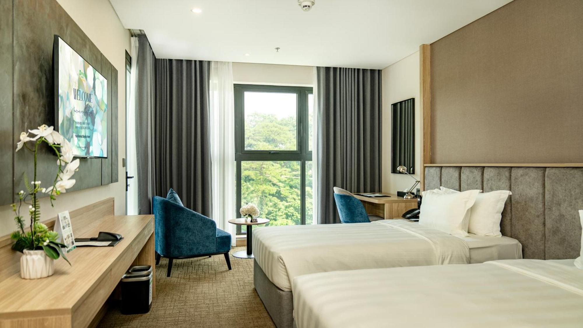 Hotel Wyndham Garden Legend Halong Ha Long Exterior foto